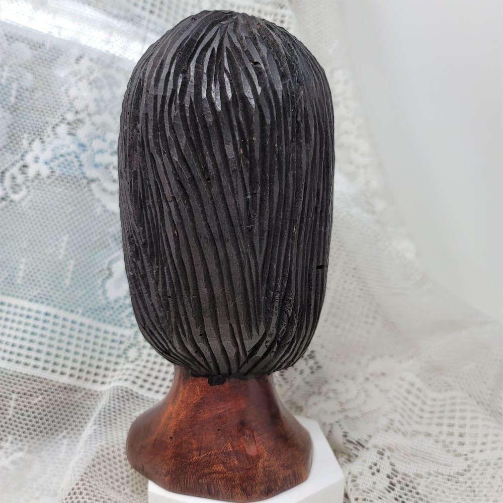 Vintage Hand Carved Woman's Head Figurine - Picture 5 of 9